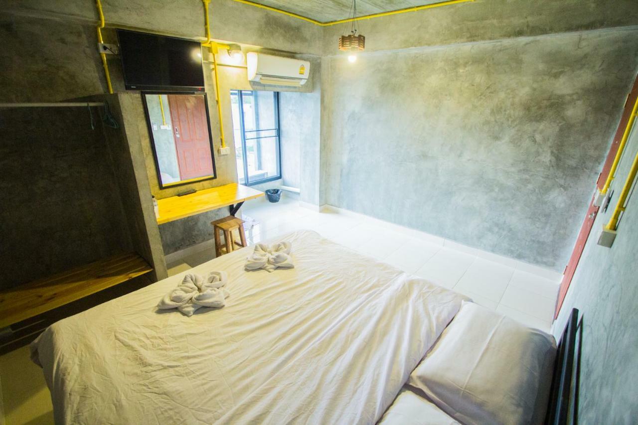 The Sky Loft Hotel Pathum Thani Eksteriør bilde