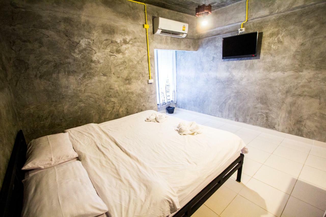 The Sky Loft Hotel Pathum Thani Eksteriør bilde