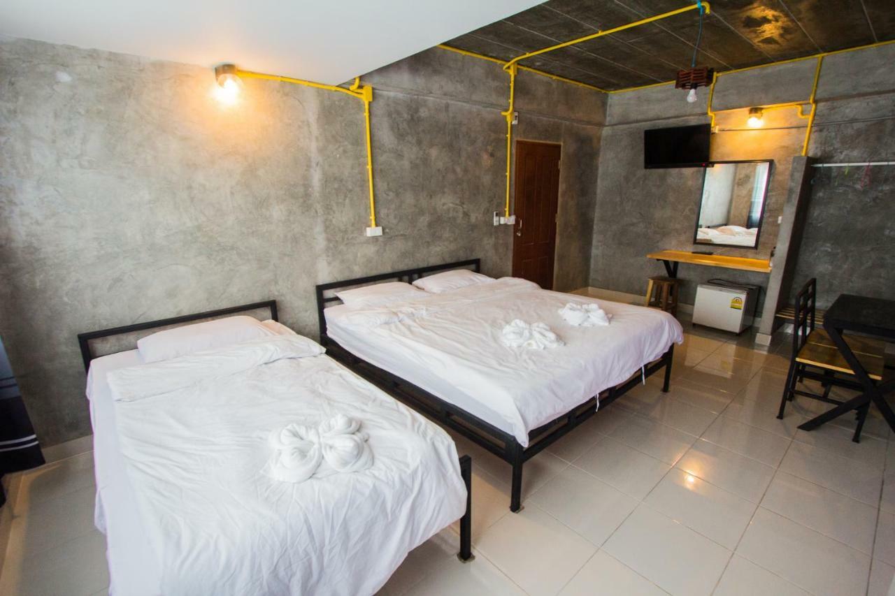 The Sky Loft Hotel Pathum Thani Eksteriør bilde