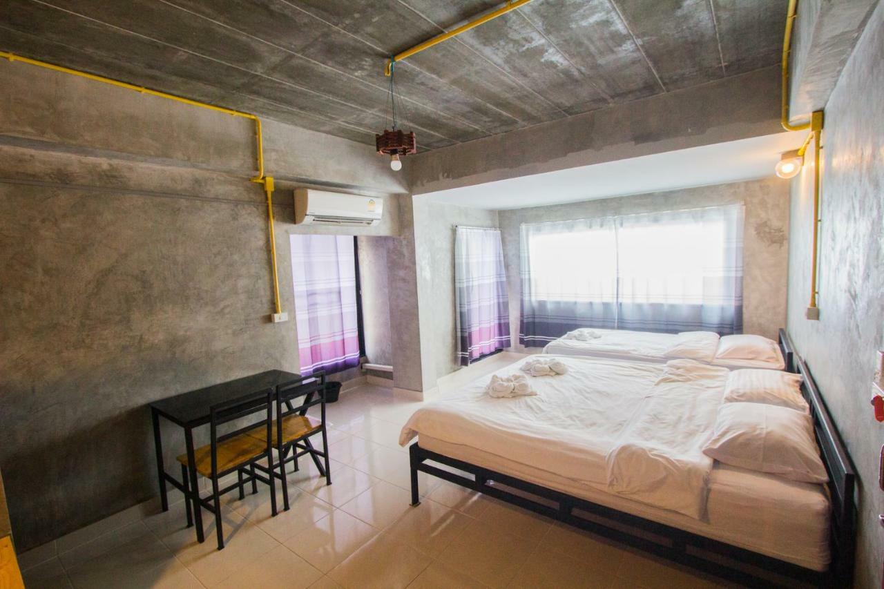 The Sky Loft Hotel Pathum Thani Eksteriør bilde